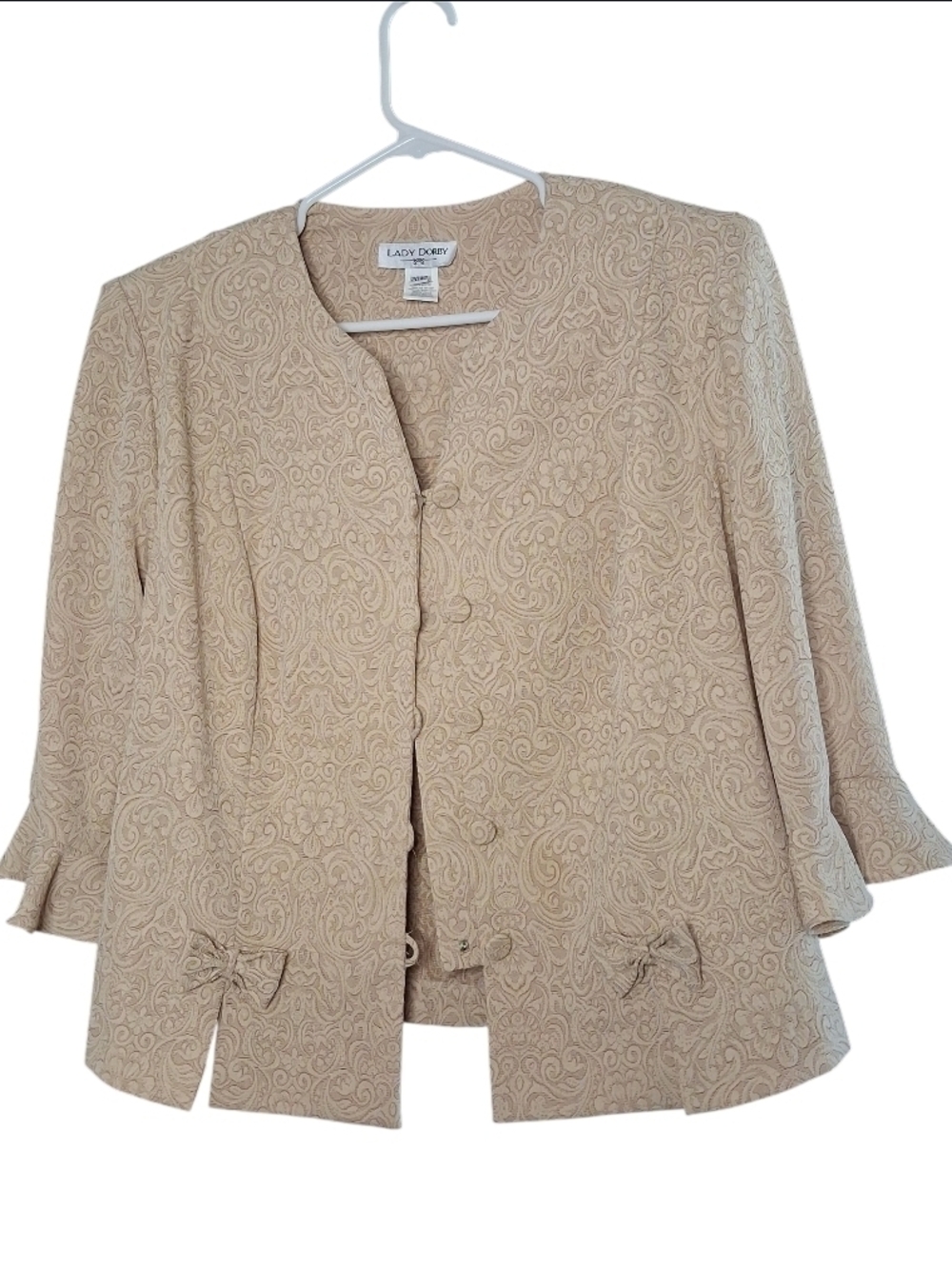 Lady Dormy Cream Textured Paisley-Print Jacket